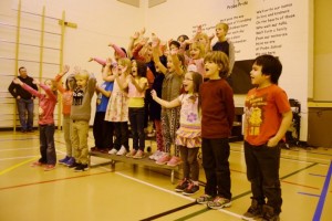 Children singing 1